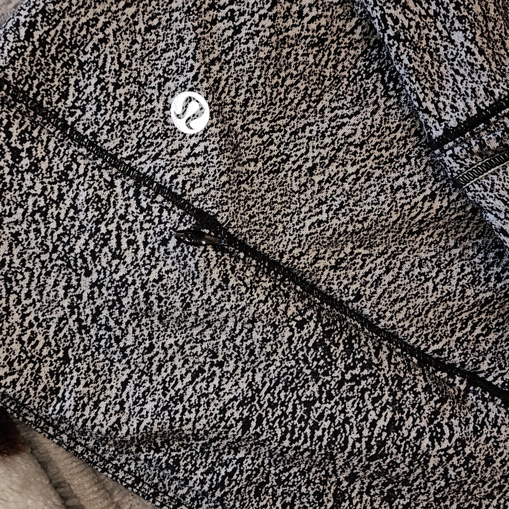 Lululemon Pullover - image 2